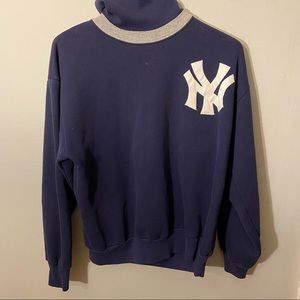 Vintage 90s Majestic Brand New York Yankees Stitched
Turtleneck Sweatshirt Large